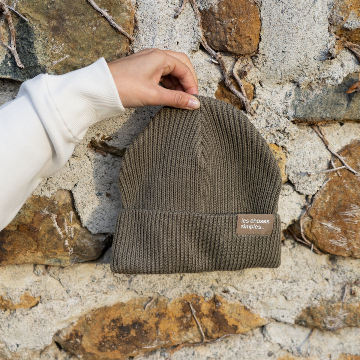 BONNET . LCS KHAKI – Les choses simples